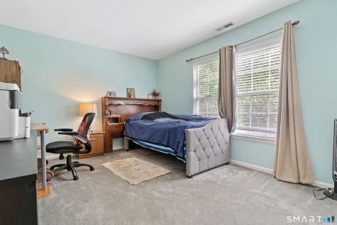 40 Lexington North Way Milford CT 06461