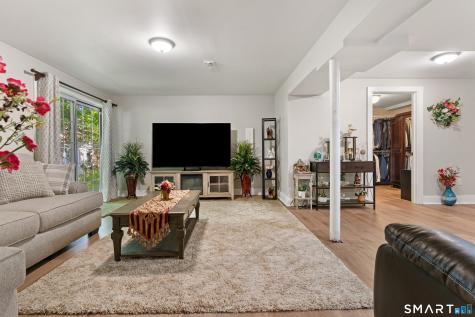 40 Lexington North Way Milford CT 06461