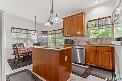 40 Lexington North Way Milford CT 06461