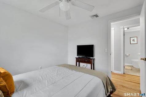 19 Robertson Drive Hamden CT 06518