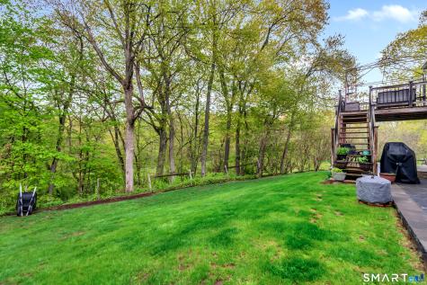 19 Robertson Drive Hamden CT 06518