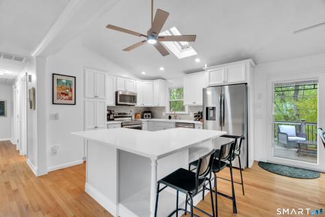 19 Robertson Drive Hamden CT 06518