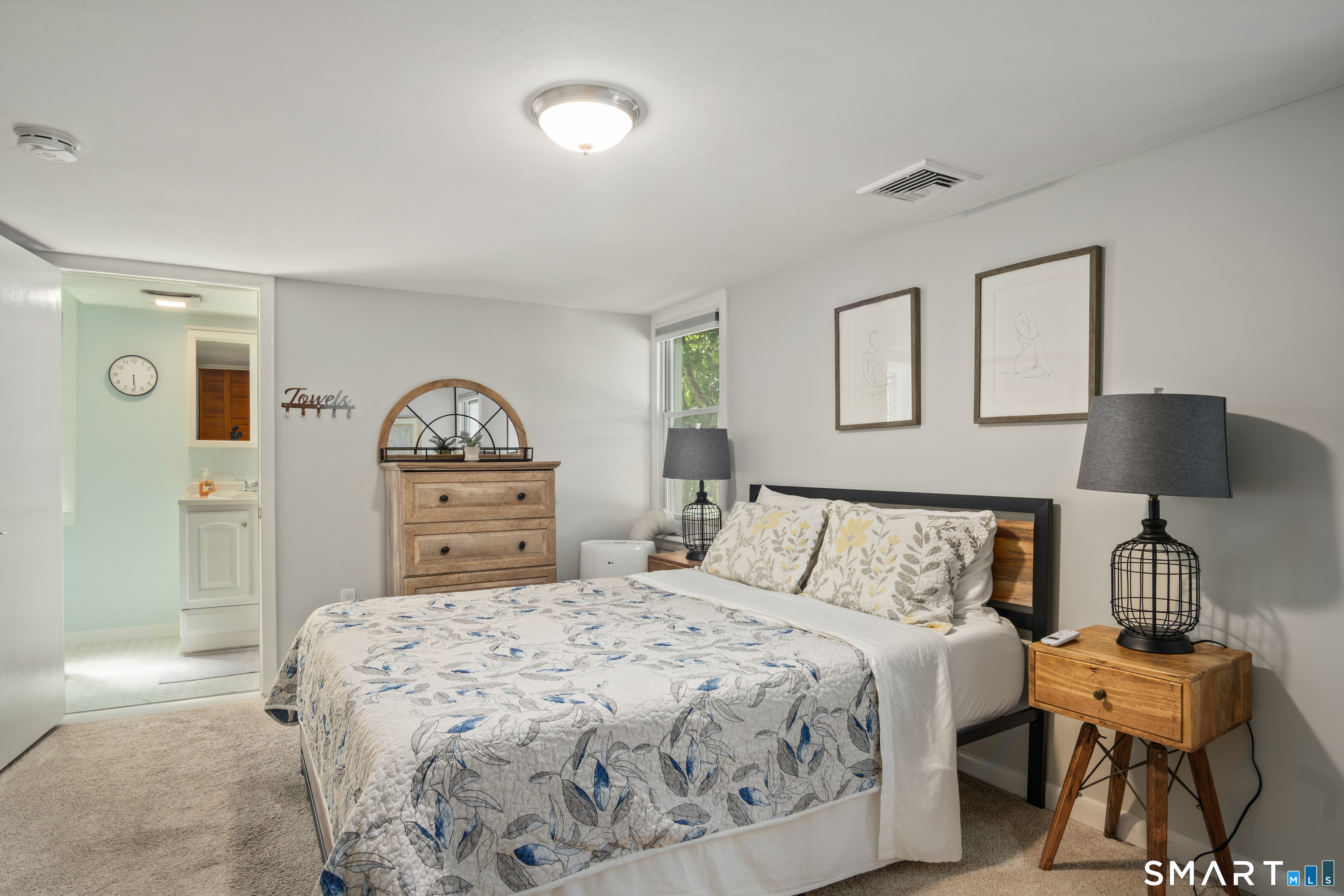 15 Lexington Avenue Norwich CT 06360