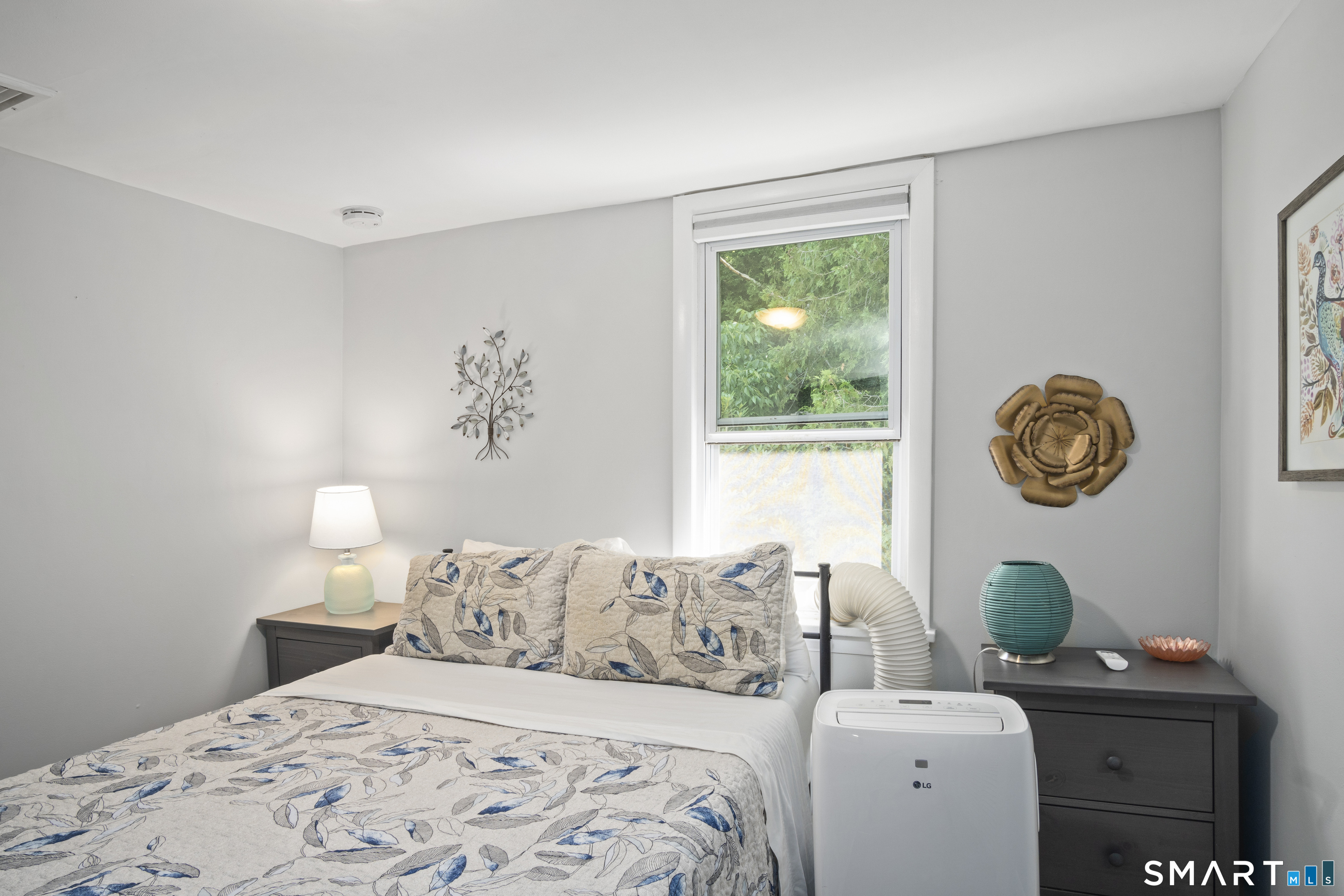 15 Lexington Avenue Norwich CT 06360