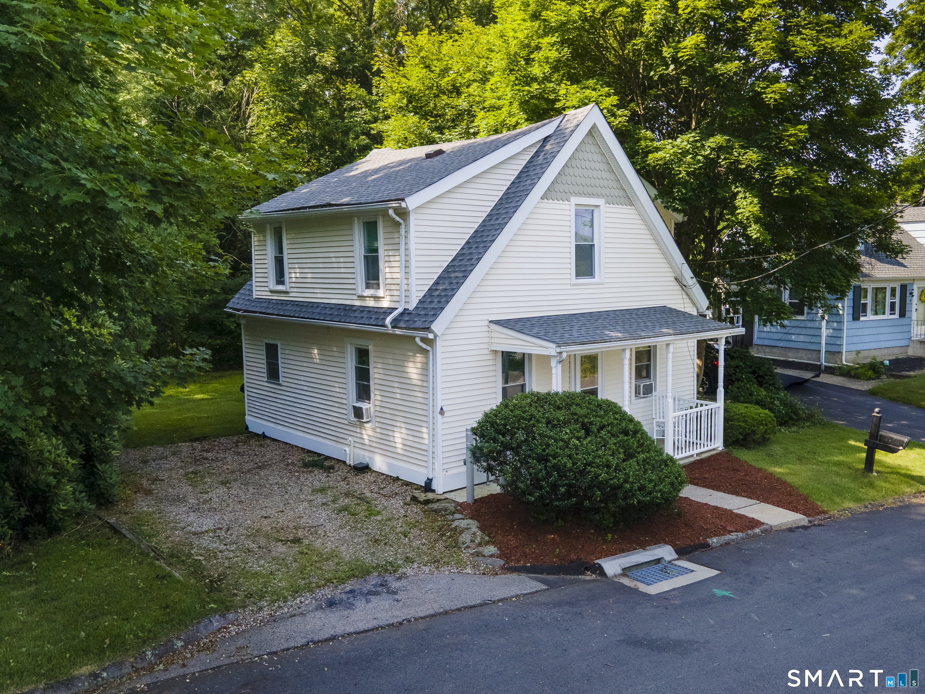 15 Lexington Avenue Norwich CT 06360