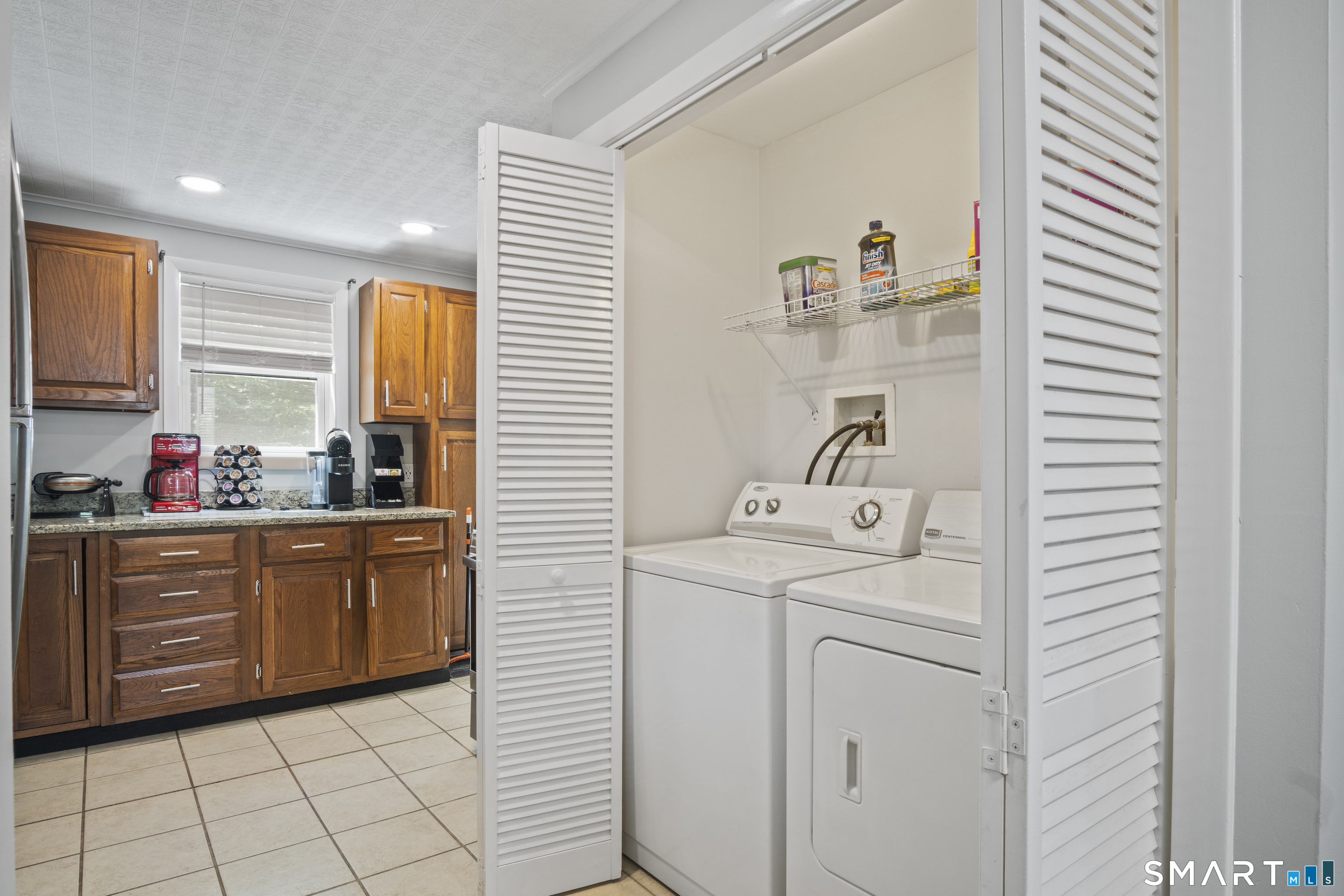 15 Lexington Avenue Norwich CT 06360
