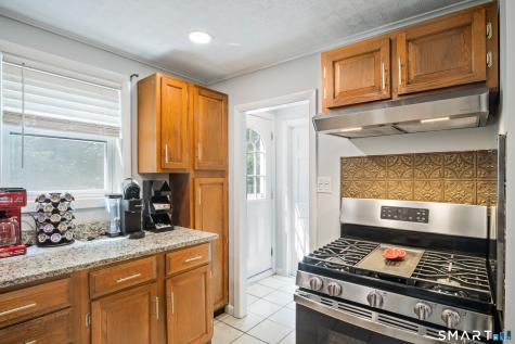 15 Lexington Avenue Norwich CT 06360