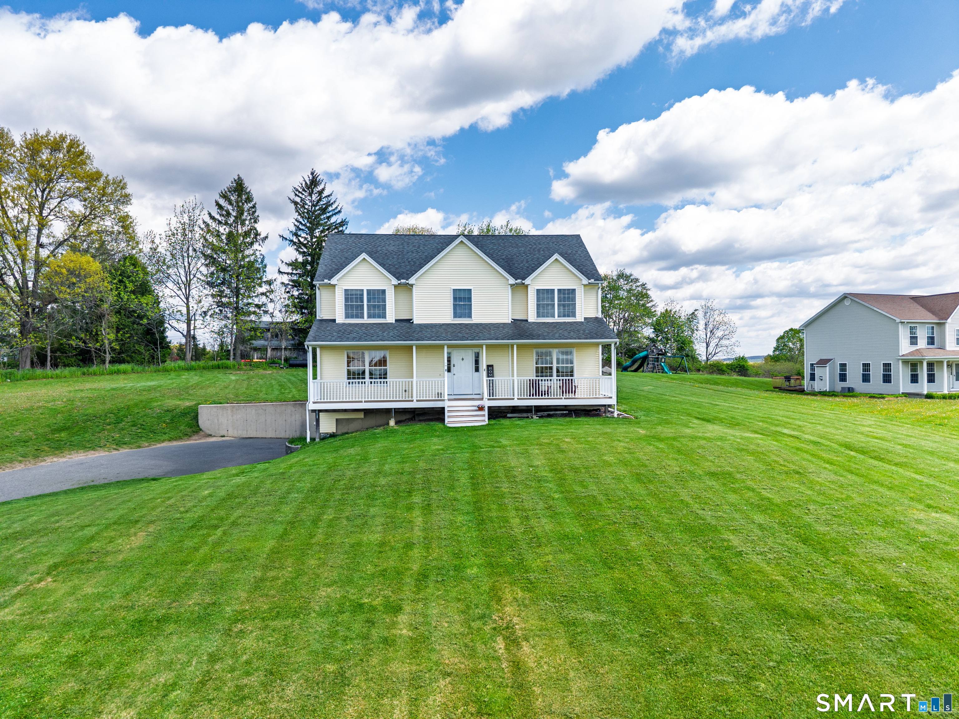 27 Maggie Court Plymouth CT 06786