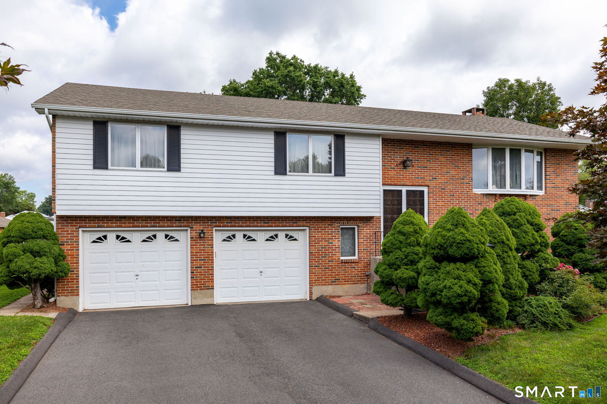 15 Colonial Drive Wethersfield CT 06109