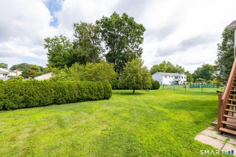 15 Colonial Drive Wethersfield CT 06109