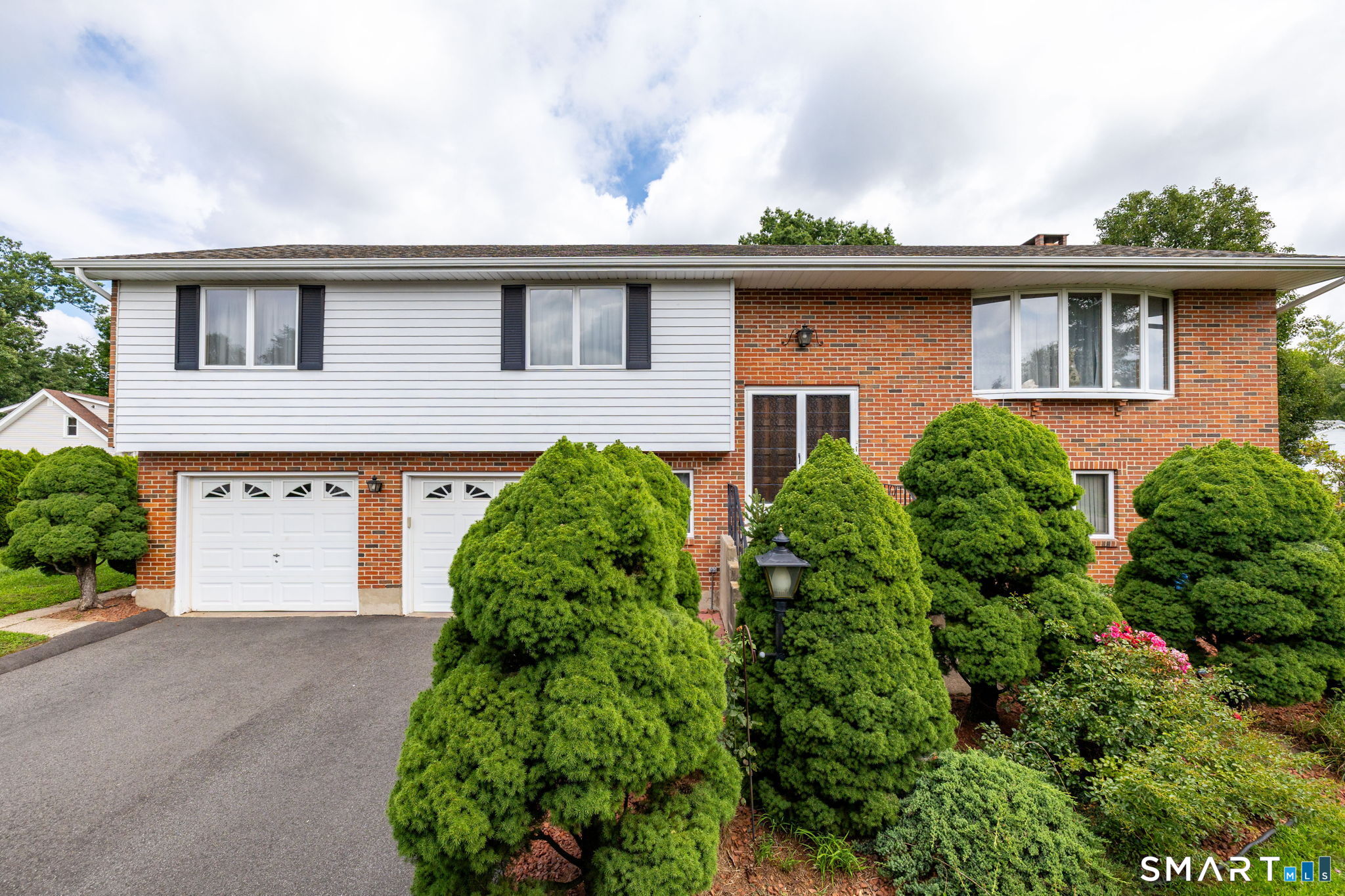 15 Colonial Drive Wethersfield CT 06109
