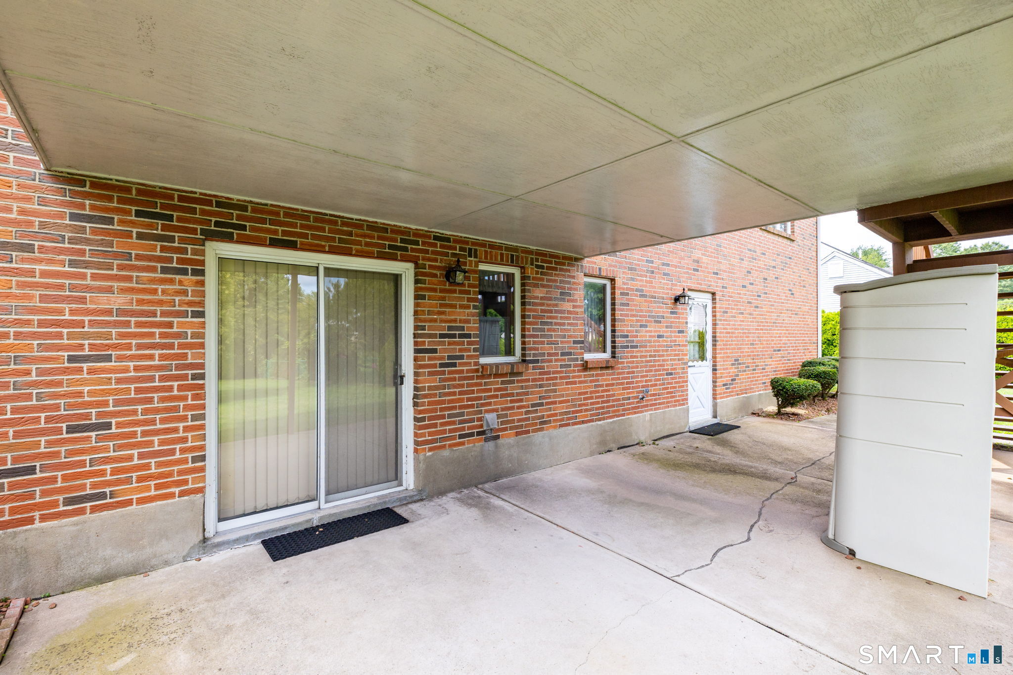 15 Colonial Drive Wethersfield CT 06109