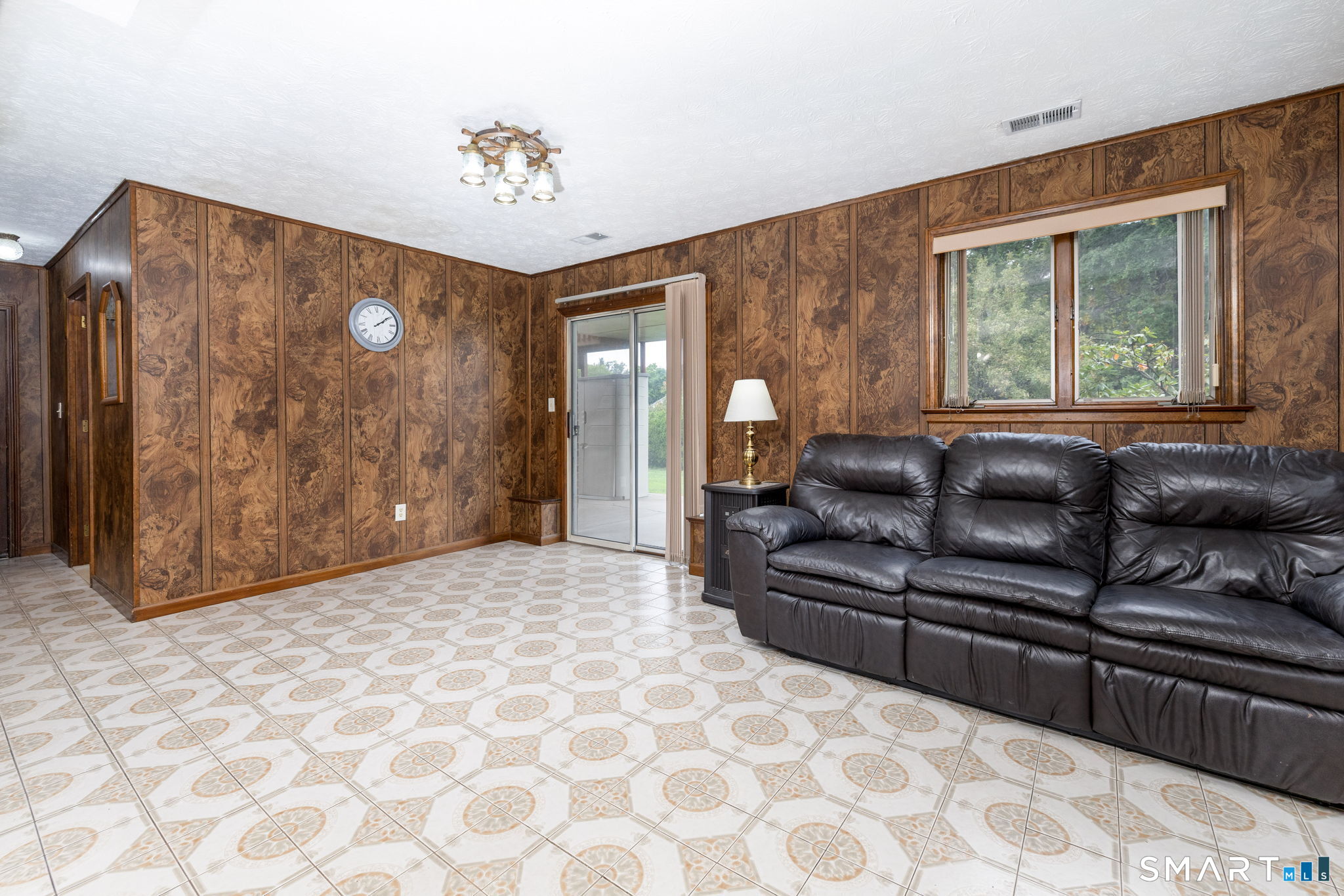 15 Colonial Drive Wethersfield CT 06109