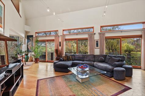 198 East Middle Patent Road Stamford CT 06831