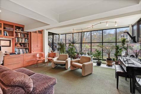 198 East Middle Patent Road Stamford CT 06831