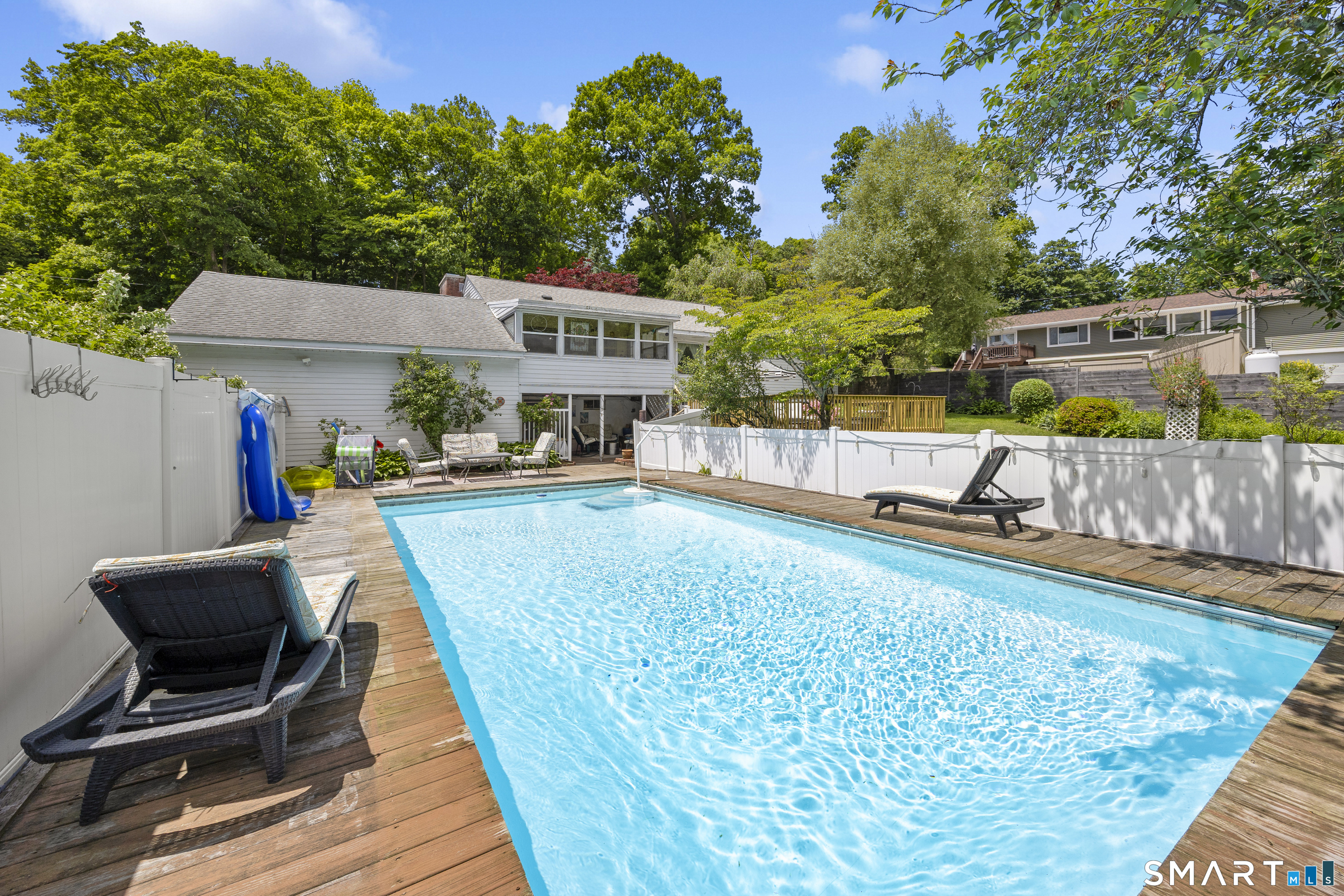 37 Woodland Drive North Branford CT 06472