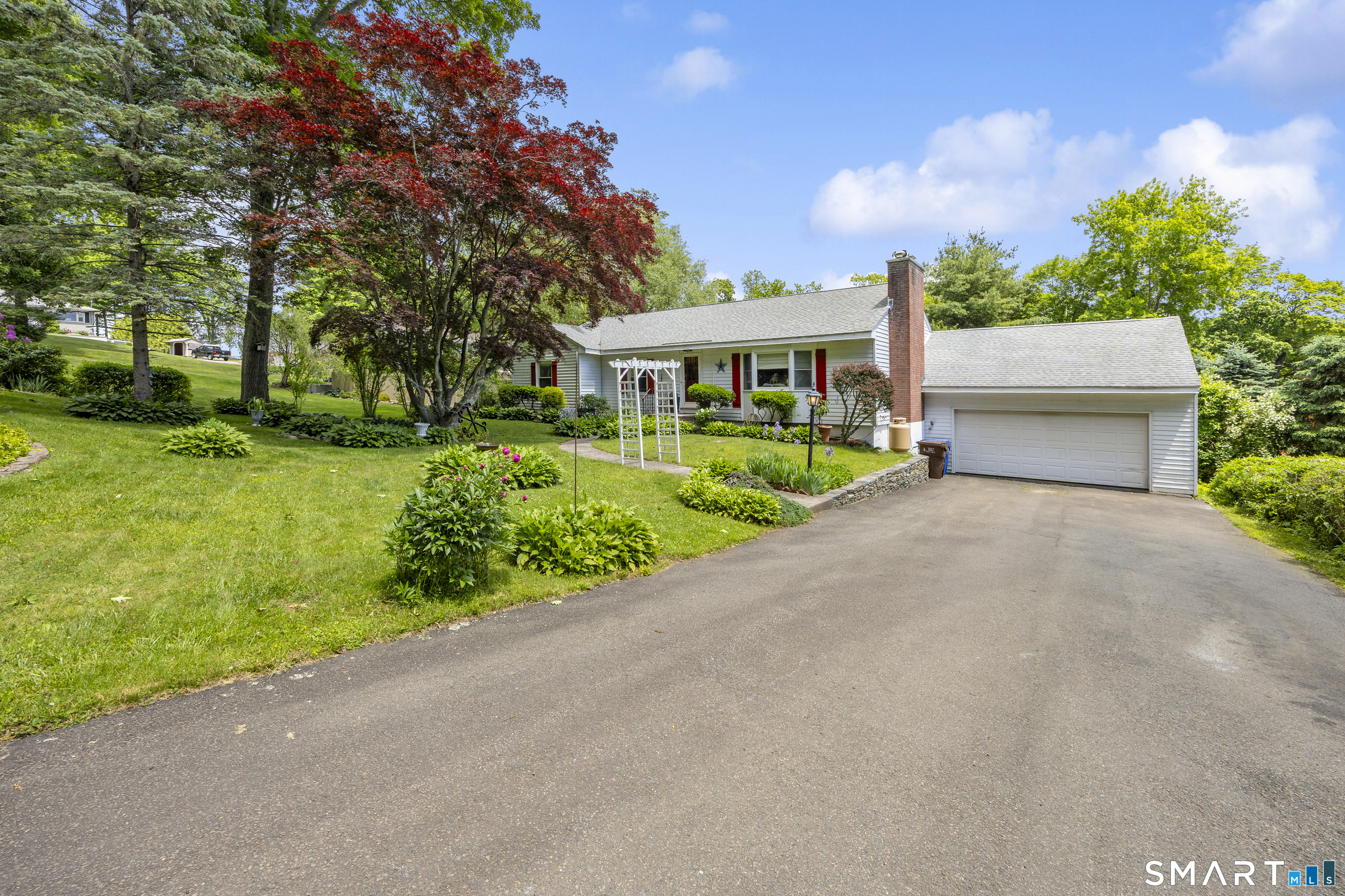37 Woodland Drive North Branford CT 06472
