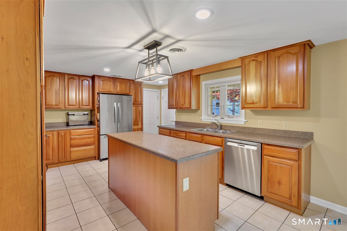 224 Coleman Road Middletown CT 06457