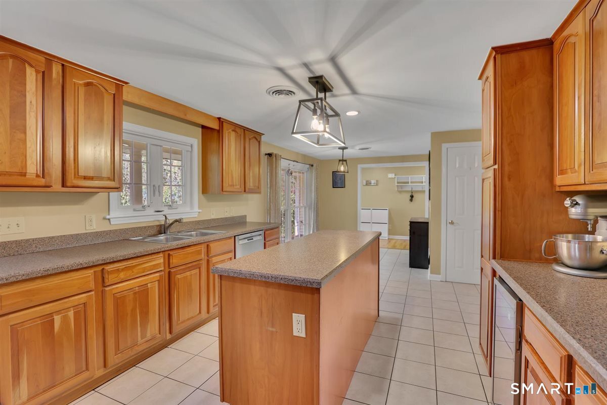 224 Coleman Road Middletown CT 06457