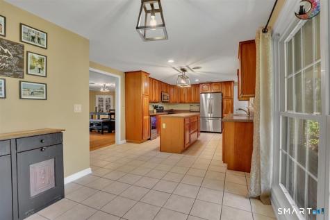 224 Coleman Road Middletown CT 06457