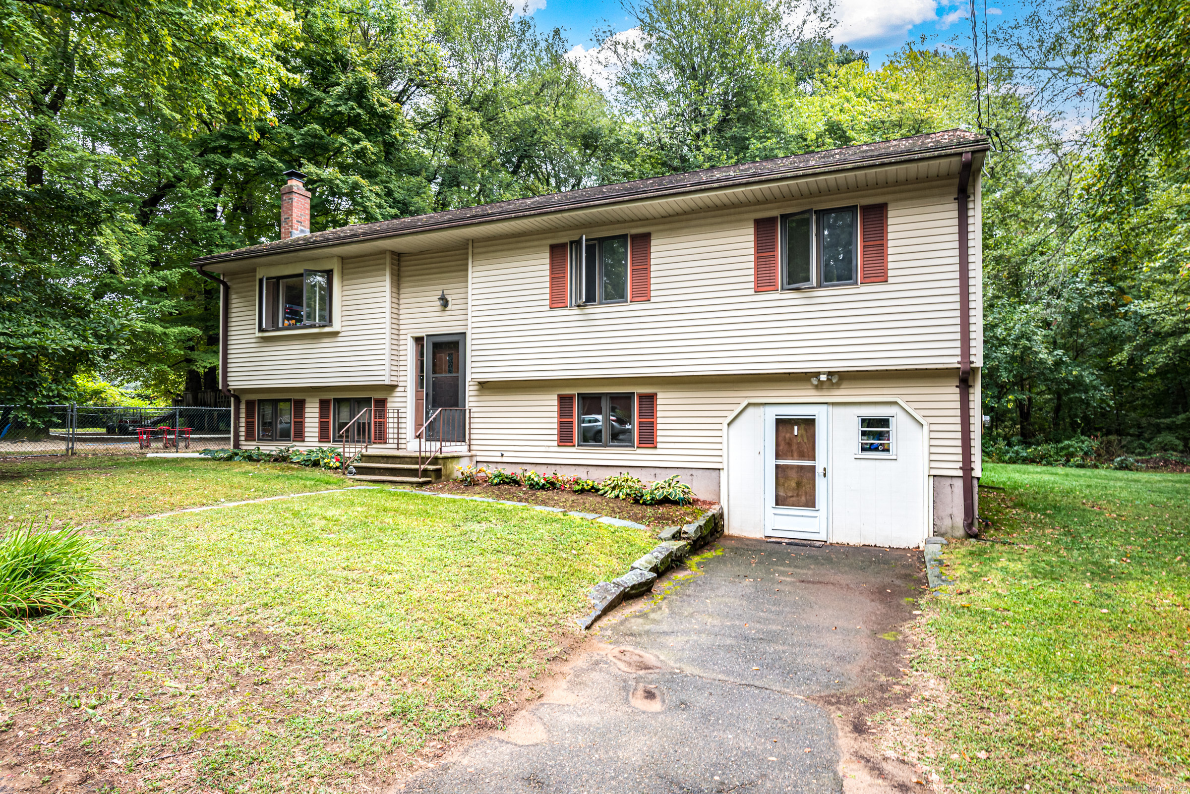 20 Phelps Road East Windsor CT 06088