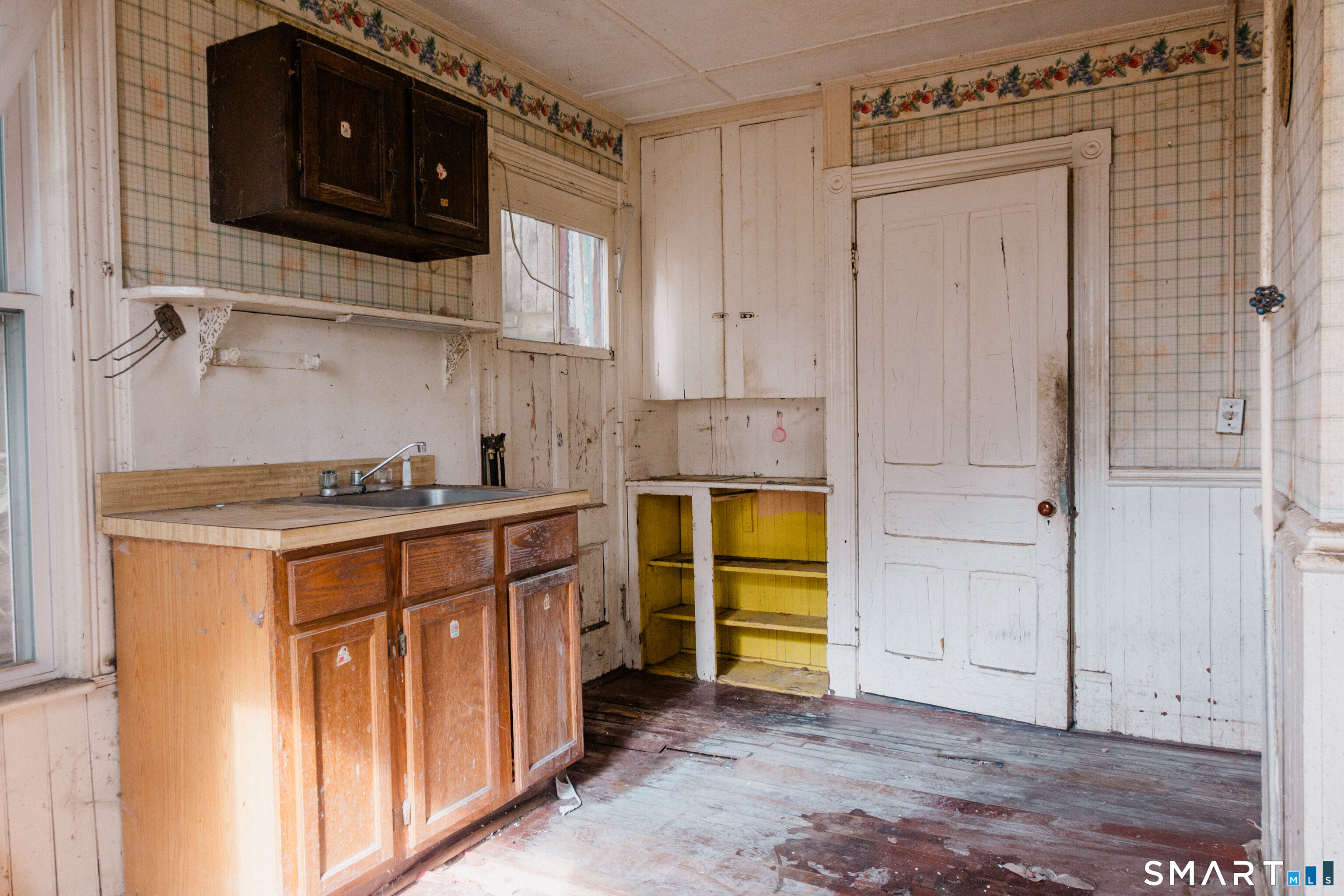 11 Bellevue Street Windham CT 06226