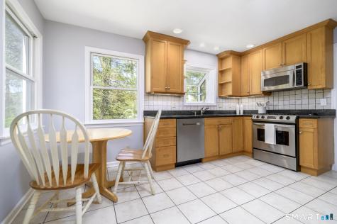 290 Red Fox Road Stamford CT 06903