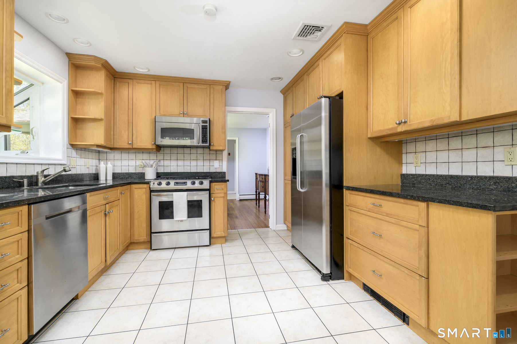 290 Red Fox Road Stamford CT 06903
