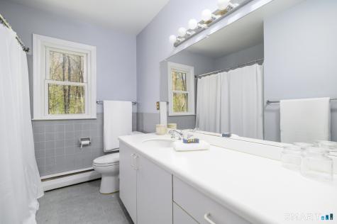 290 Red Fox Road Stamford CT 06903