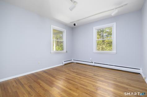 290 Red Fox Road Stamford CT 06903