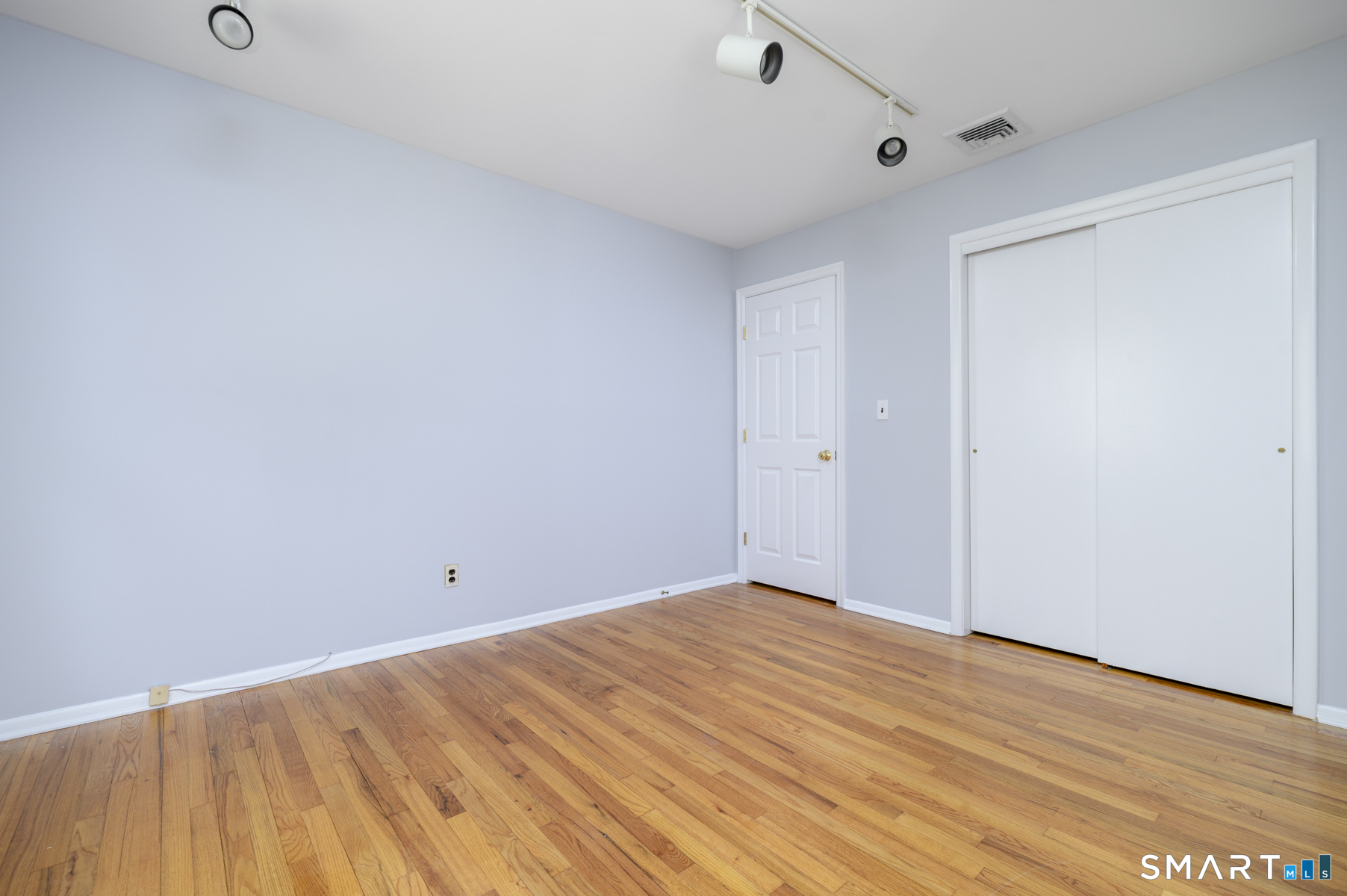 290 Red Fox Road Stamford CT 06903