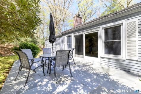290 Red Fox Road Stamford CT 06903