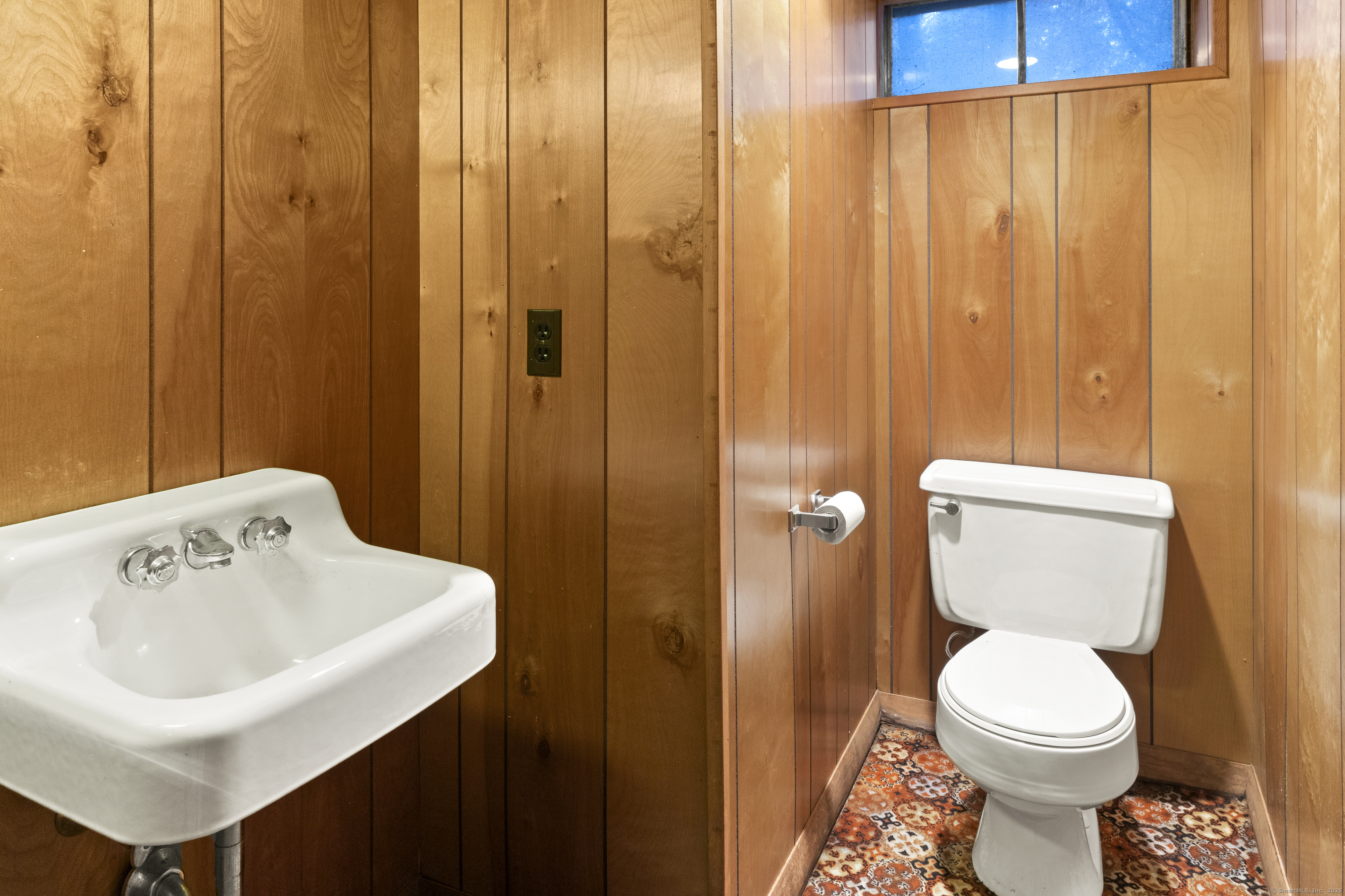 296 Liberty Highway Putnam CT 06260