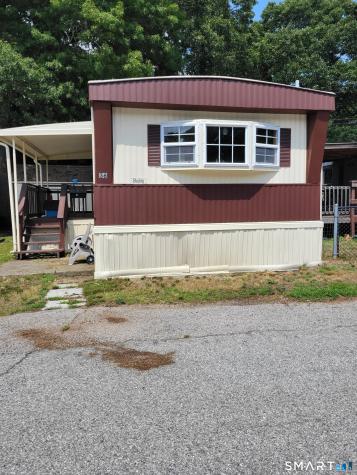 1042 Poquonnock Road Groton CT 06340