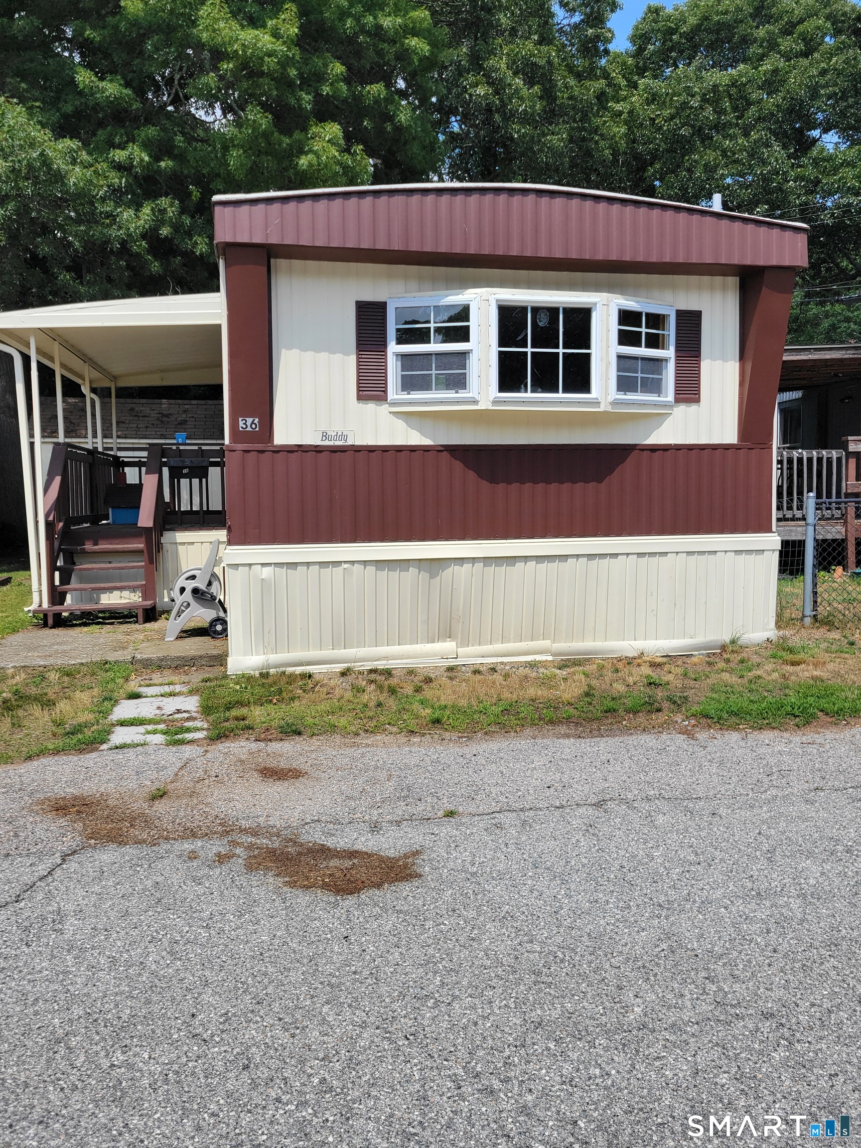 1042 Poquonnock Road Groton CT 06340
