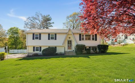 136 Murielle Drive South Windsor CT 06074