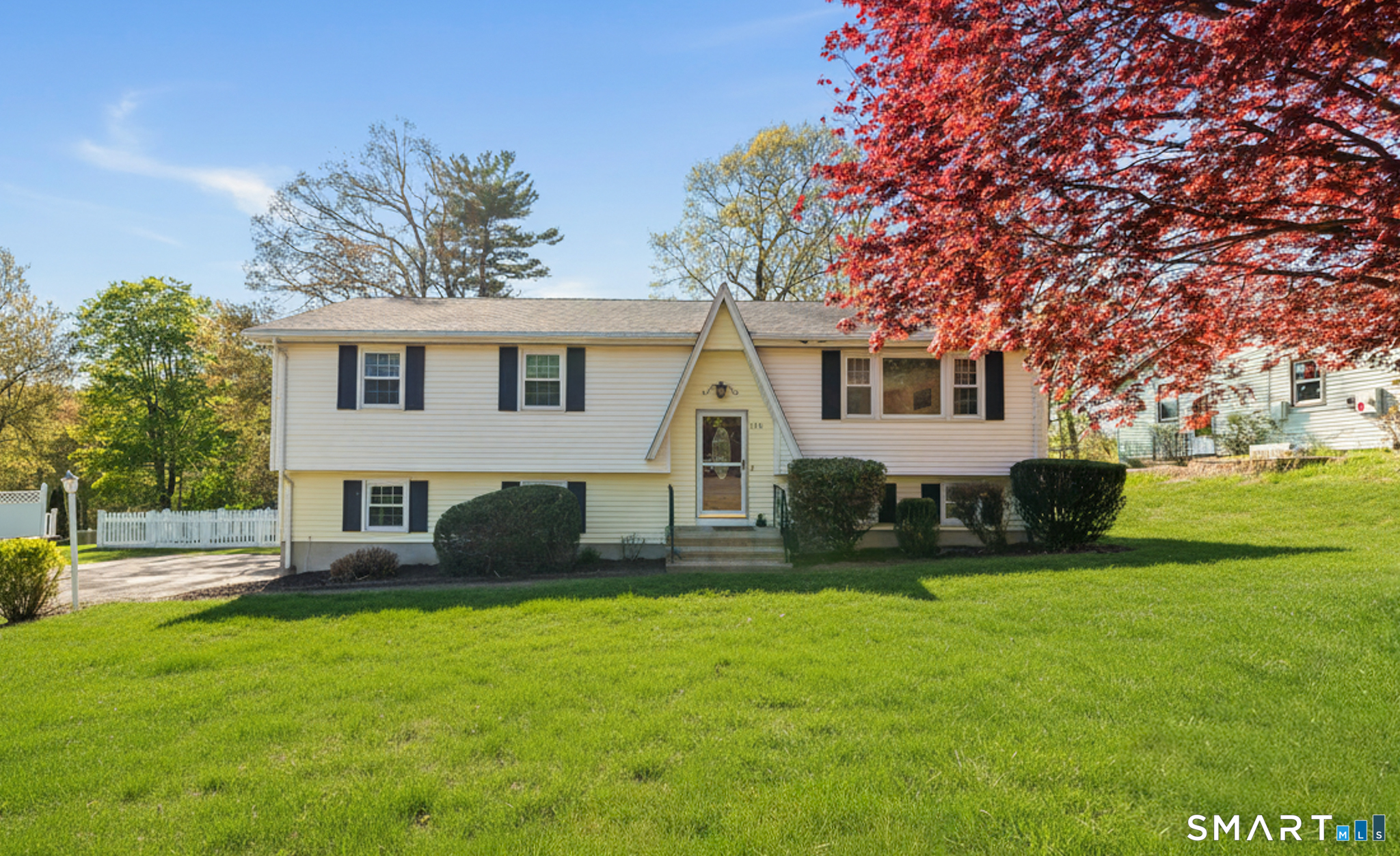 136 Murielle Drive South Windsor CT 06074