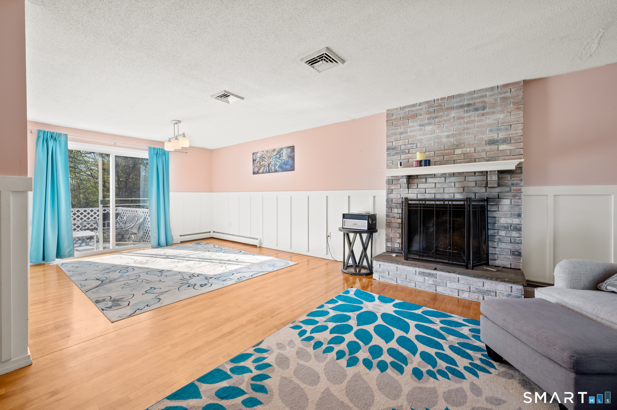 136 Murielle Drive South Windsor CT 06074