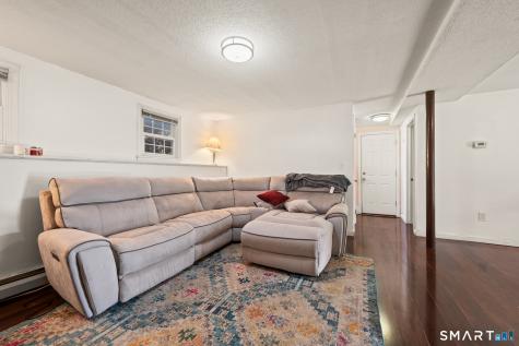 136 Murielle Drive South Windsor CT 06074