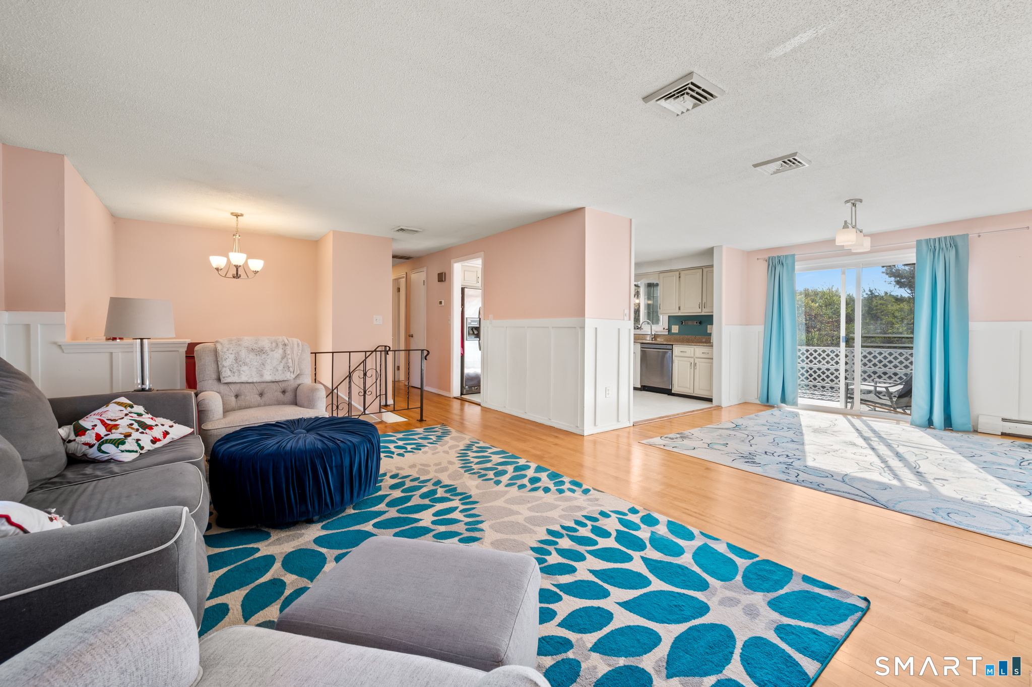 136 Murielle Drive South Windsor CT 06074