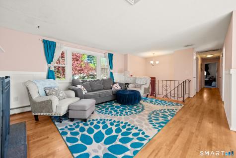 136 Murielle Drive South Windsor CT 06074