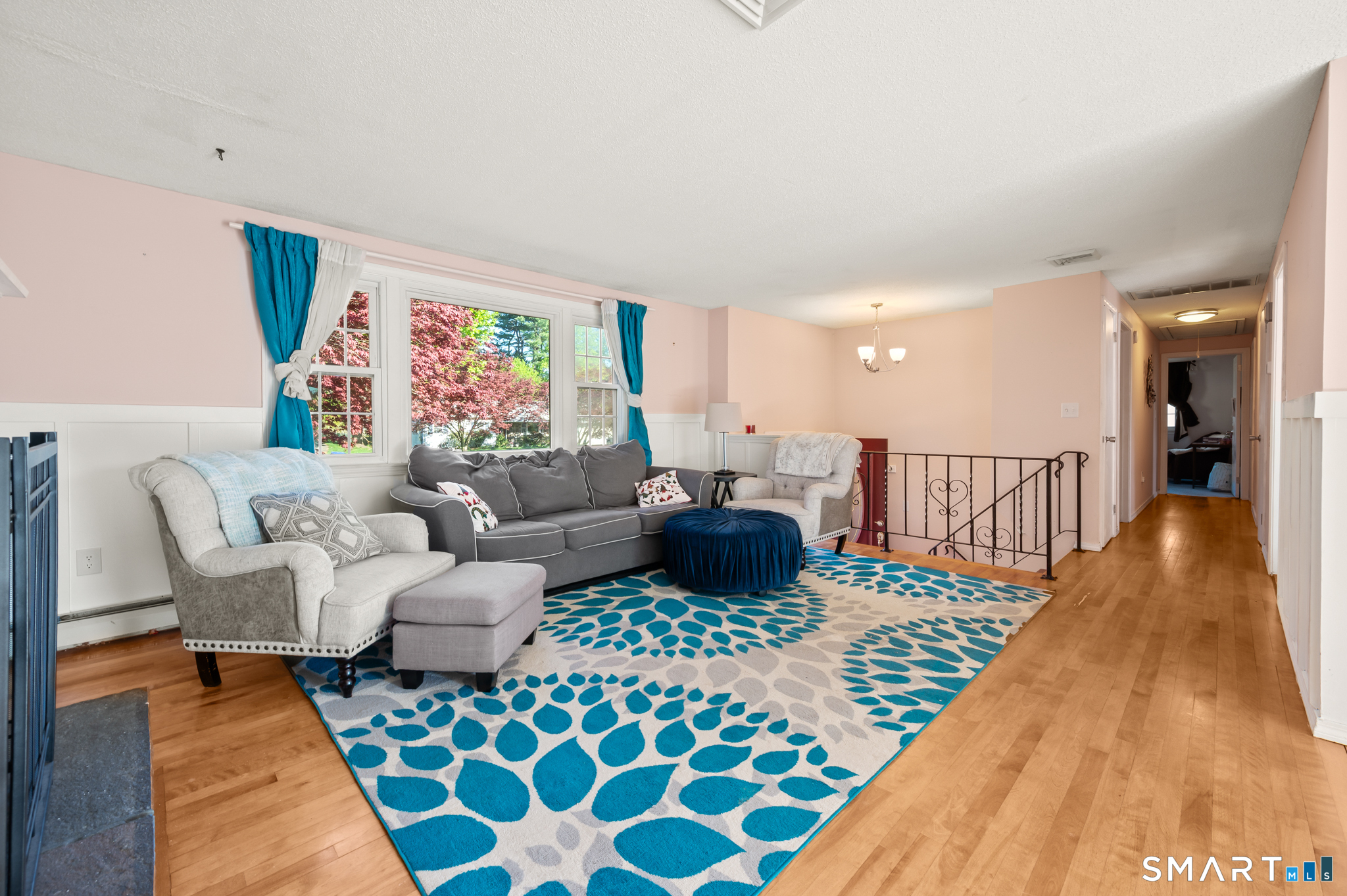 136 Murielle Drive South Windsor CT 06074