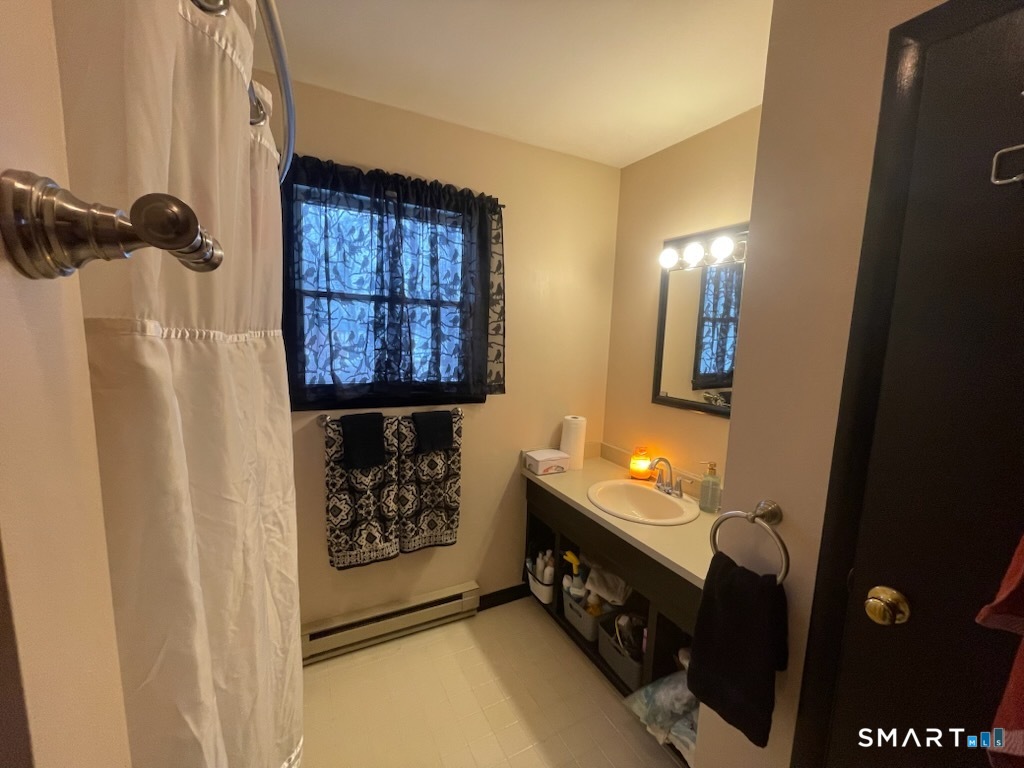 11 South Cove Road Danbury CT 06811