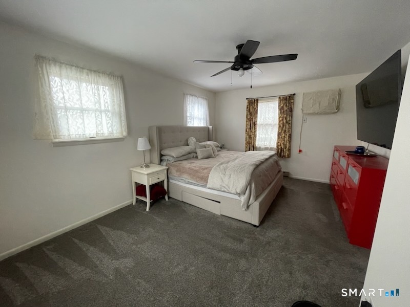 11 South Cove Road Danbury CT 06811