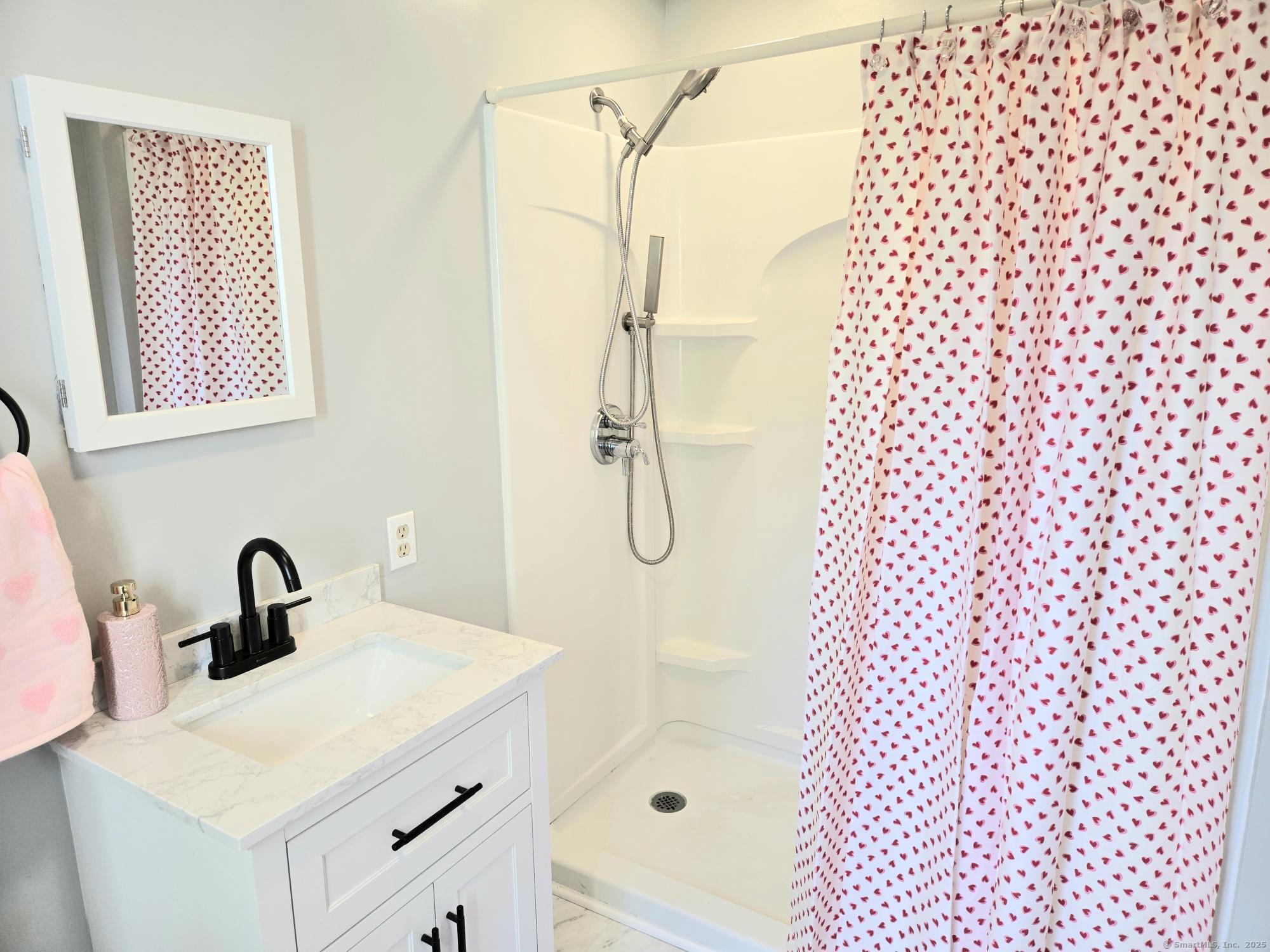 297 Wickham Road Glastonbury CT 06033