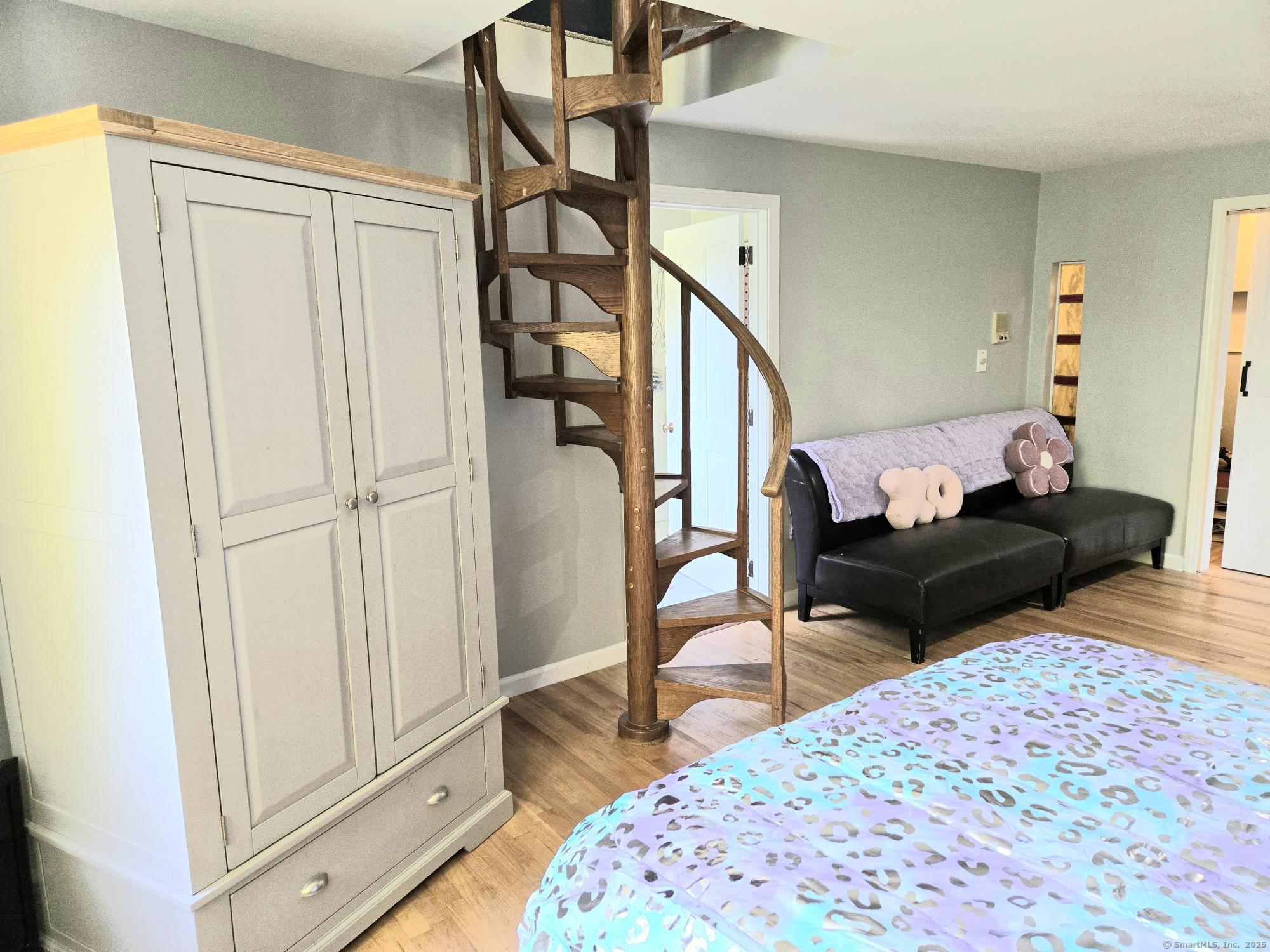 297 Wickham Road Glastonbury CT 06033