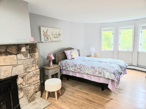 297 Wickham Road Glastonbury CT 06033