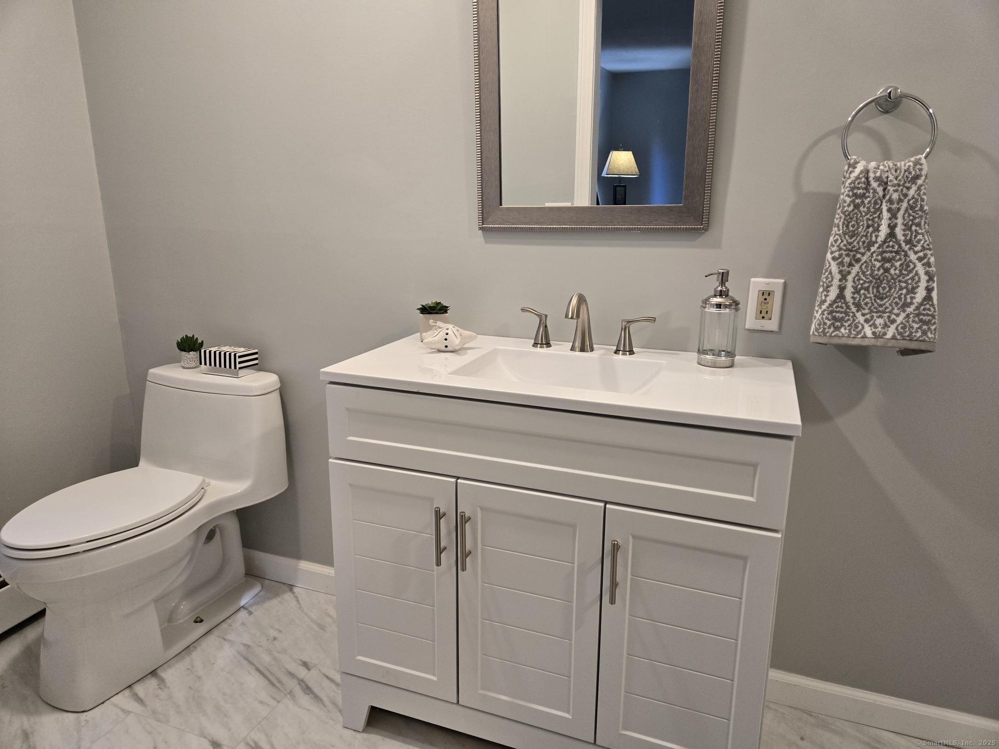 297 Wickham Road Glastonbury CT 06033