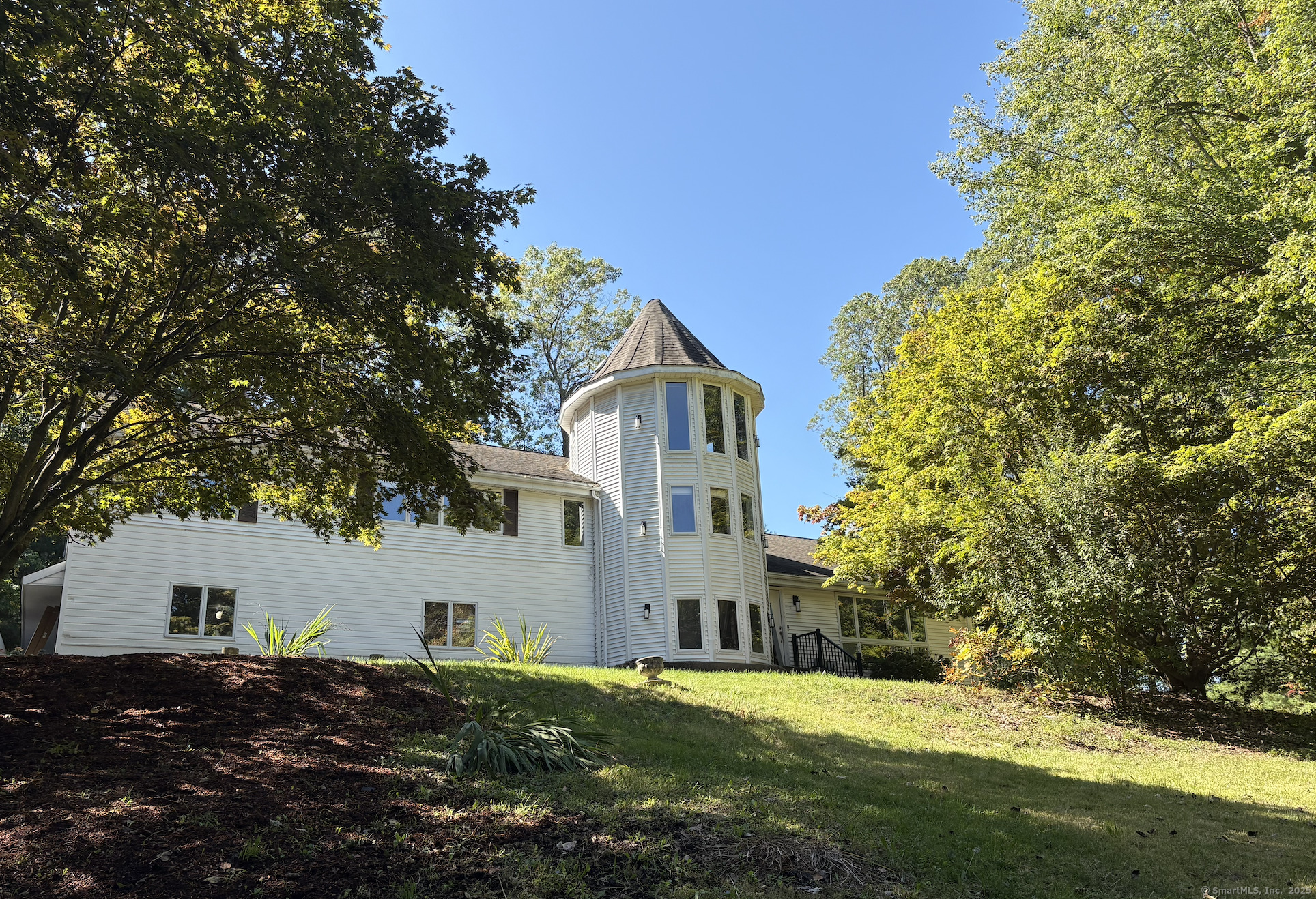 297 Wickham Road Glastonbury CT 06033