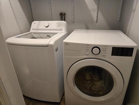 297 Wickham Road Glastonbury CT 06033